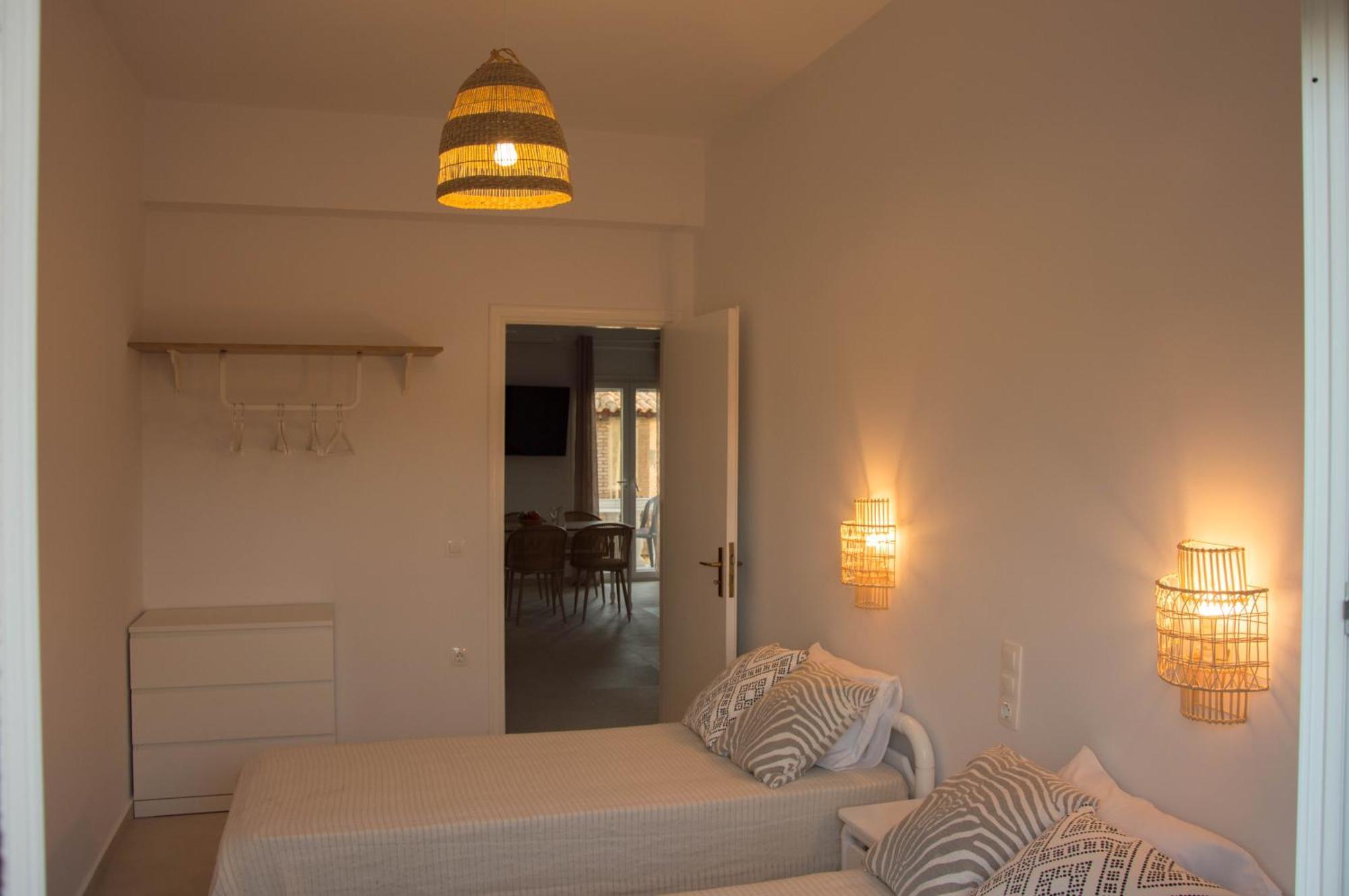 אגיוס גיורגיוס Aristidis Apartments מראה חיצוני תמונה
