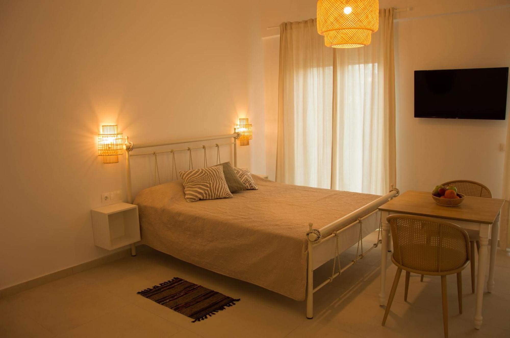 אגיוס גיורגיוס Aristidis Apartments מראה חיצוני תמונה